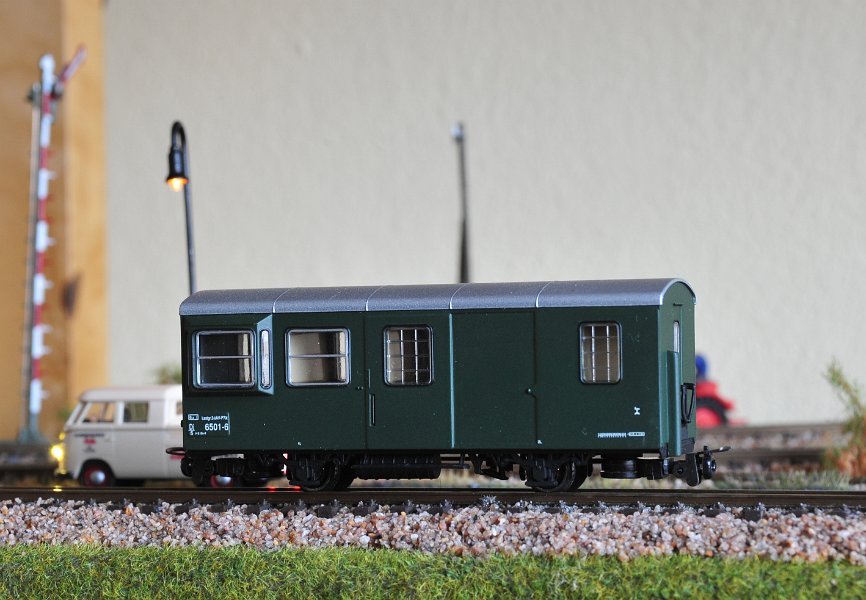 Liliput Dienstwagen 6501-6 01